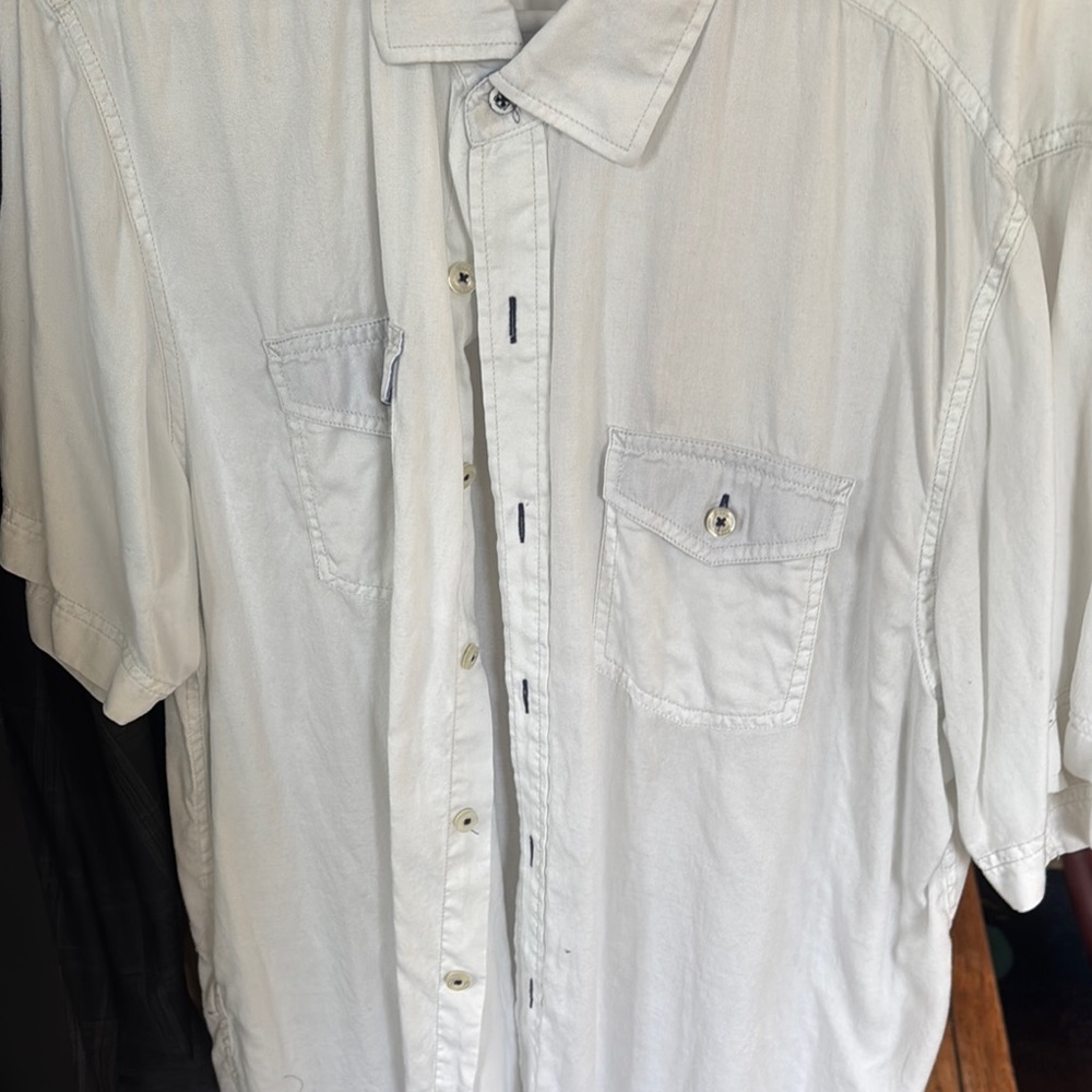 Tommy Bahama Jeans island crafted White Casual Button Down Shirt Classic Collar
